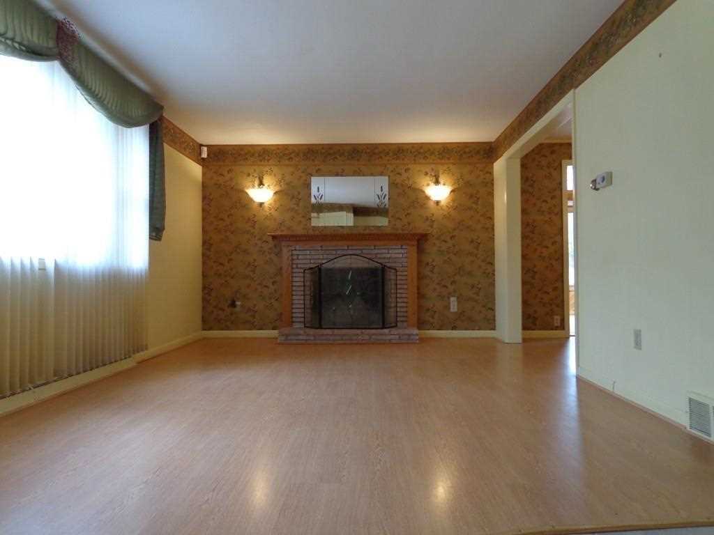 71 Sycamore St Brockton Ma 02301 72262411 71 Sycamore St Brockton Ma 02301 72262411 Photo 1