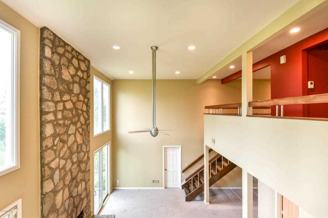1140 Rostrevor Cir Louisville KY in Jefferson County - MLS# 1501463 ... 1140 Rostrevor Cir Louisville KY in Jefferson County - MLS# 1501463 ...