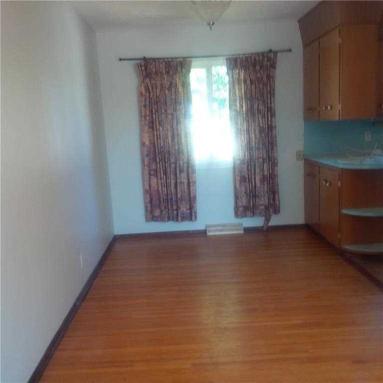 4811 Edmonton Trail Ne Calgary Ab T2e 3v7 Mls C4199412 4811 Edmonton Trail Ne Calgary Ab T2e 3v7 Mls C4199412 Photo 1