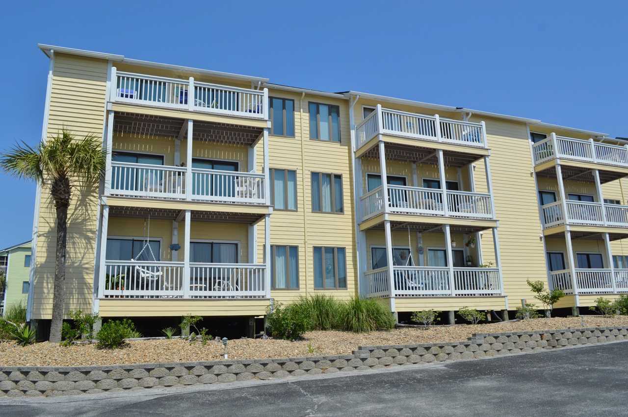Home For At 9201 Coast Guard Road Emerald Isle Nc In Pebble Beach Home For At 9201 Coast Guard Road Emerald Isle Nc In Pebble Beach Photo