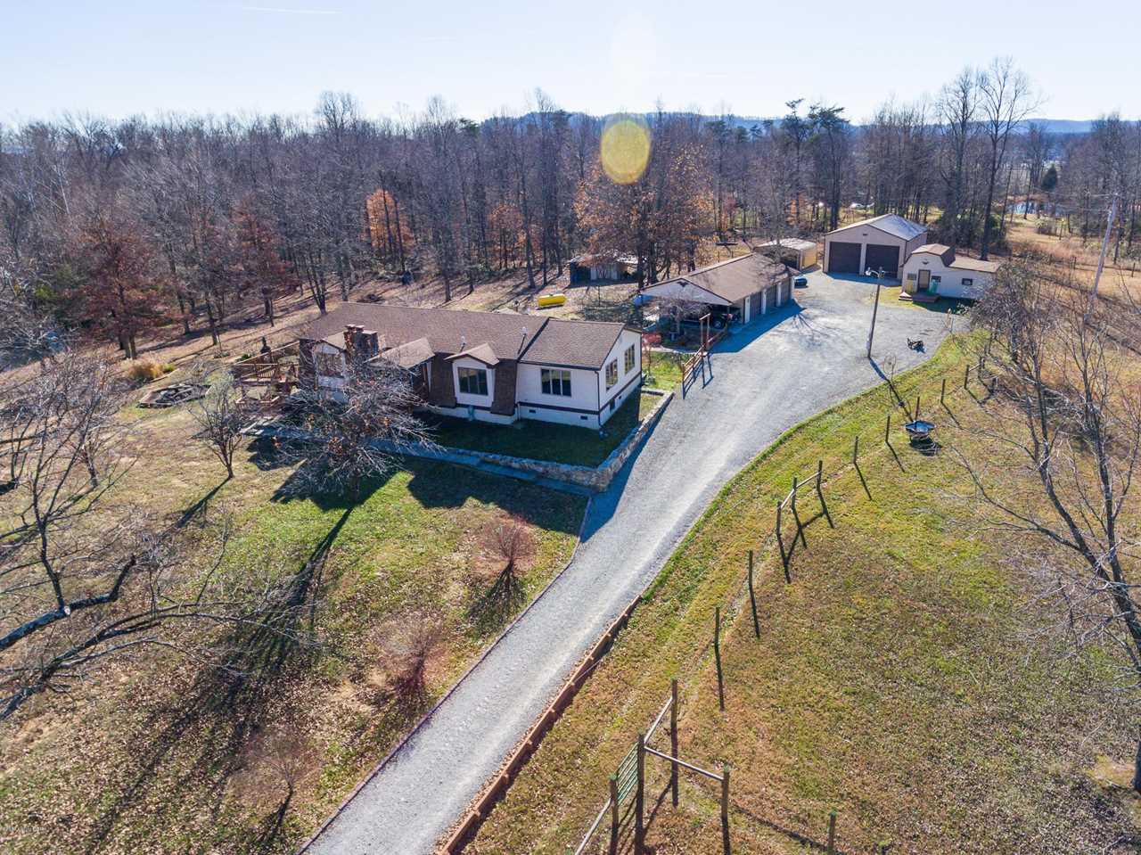 1529 S Sanders Ln Lebanon Junction KY 40150 MLS1515577