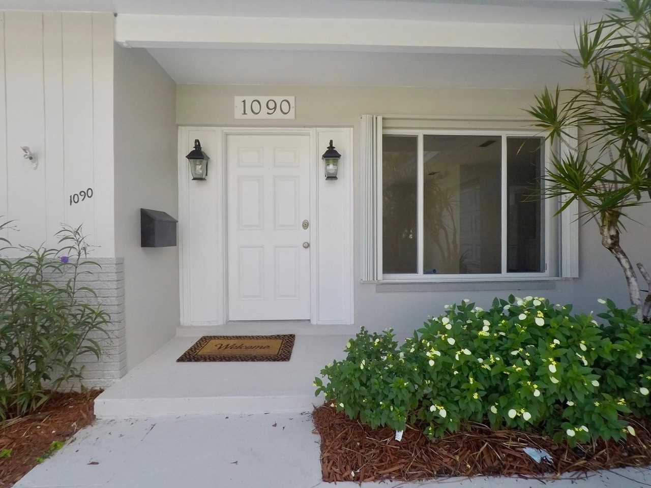 1090 SW 13Th Street Boca Raton, FL 33486 - MLS# RX-10460008 | BocaRatonRealEstate.com Photo 1