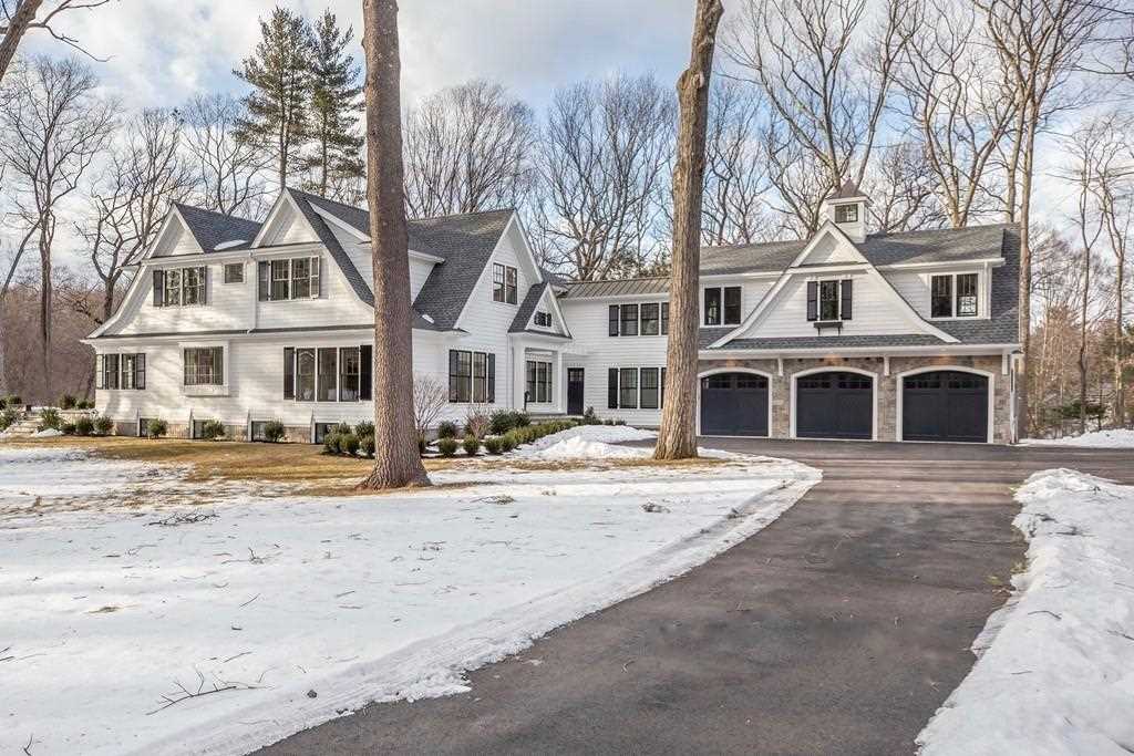 37 Old Farm Rd Wellesley, MA 02481 | MLS 72399314 Photo 1
