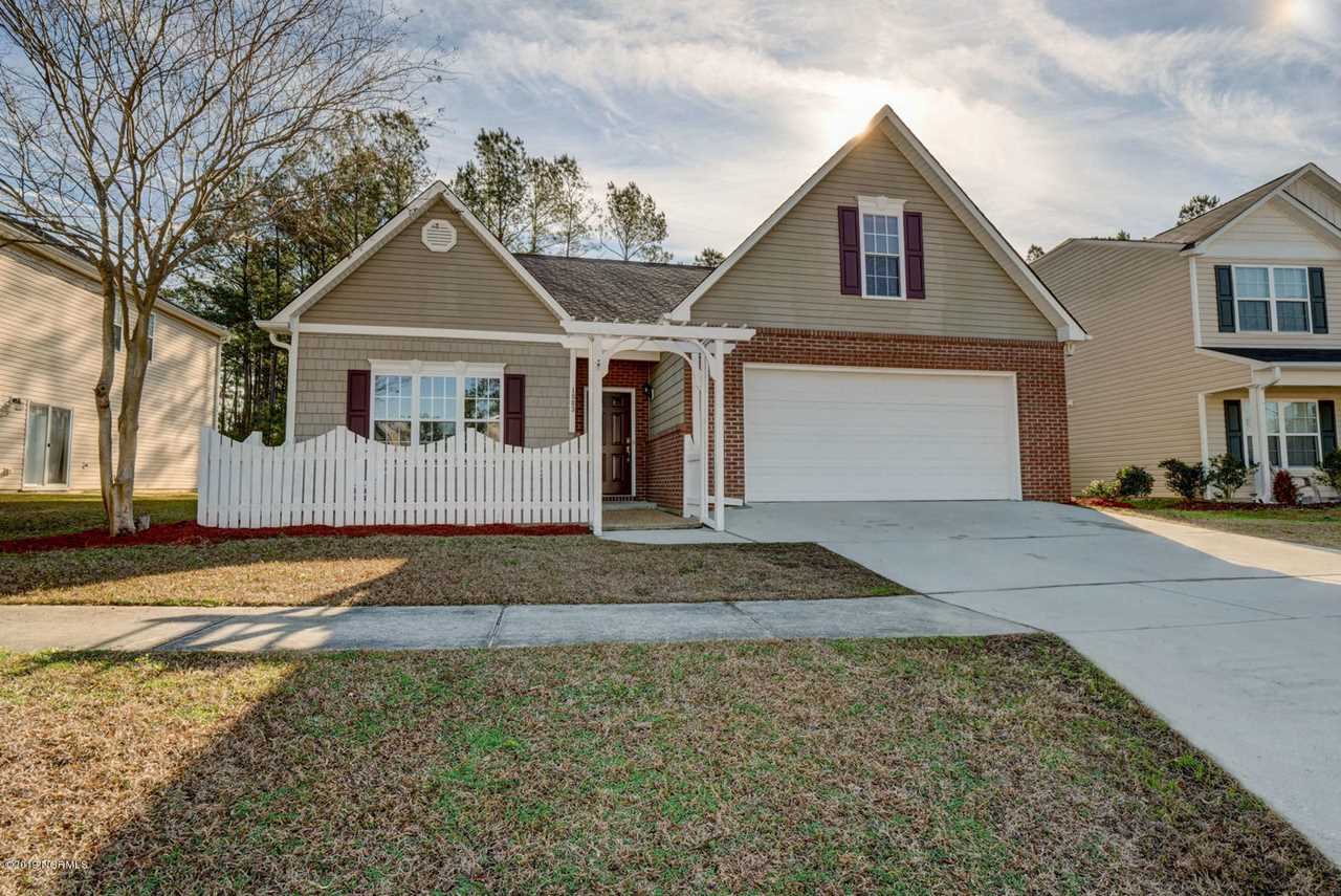 Home For Sale At 1003 Lake Jones Road, Leland NC in Lake Forest Village Photo 1