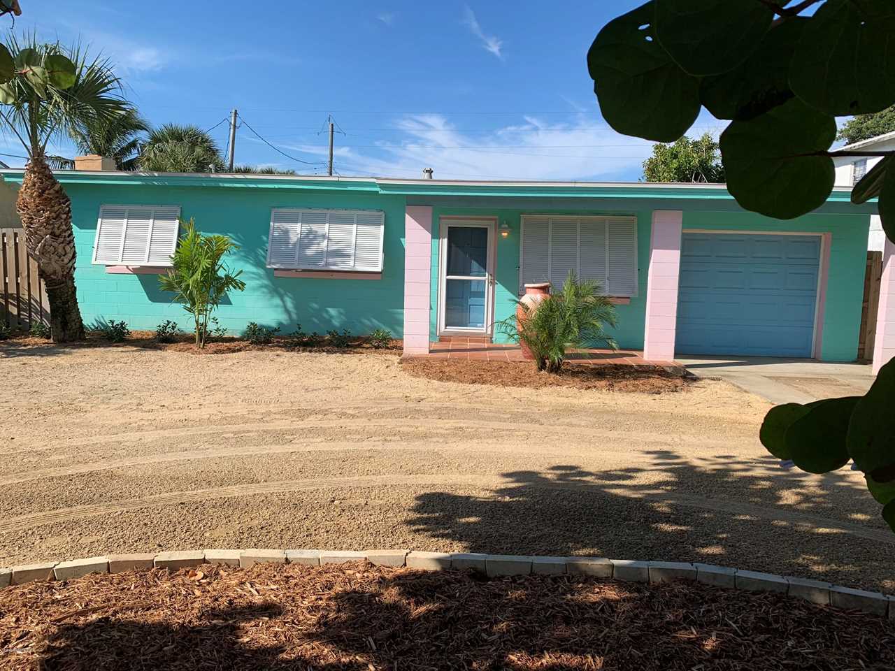 1030 S S Orlando Avenue Cocoa Beach, FL 32931 | MLS 832930 Photo 1