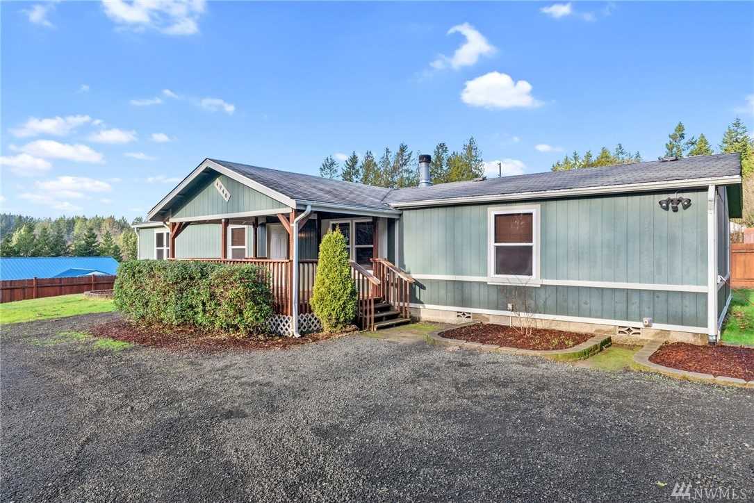4940 Country Club Wy SE Port Orchard, WA 98367 | MLS ® 1397564 Photo 1