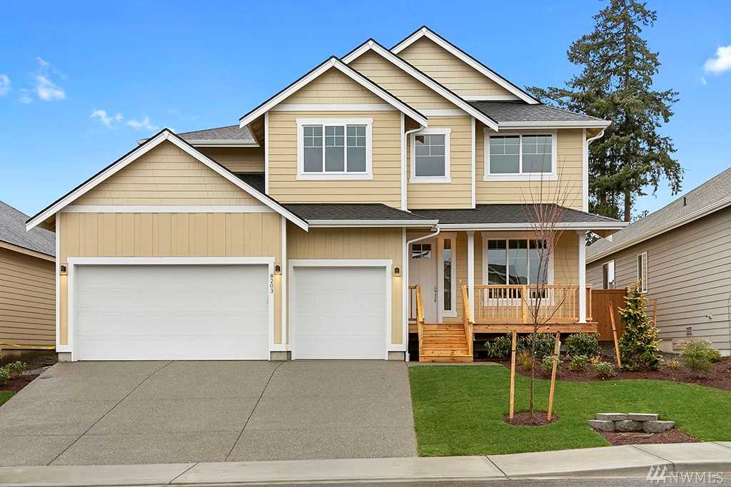 8203 205th Ave E Bonney Lake, WA 98391 | MLS ® 1399915 Photo 1