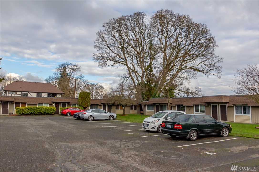 9811 Whitman Ave SW #6 Lakewood, WA 98499 | MLS ® 1391161 Photo 1