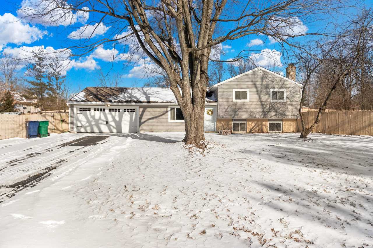 84 Middle Ground Road Pataskala, OH 43062 | MLS 219002944 Photo 1