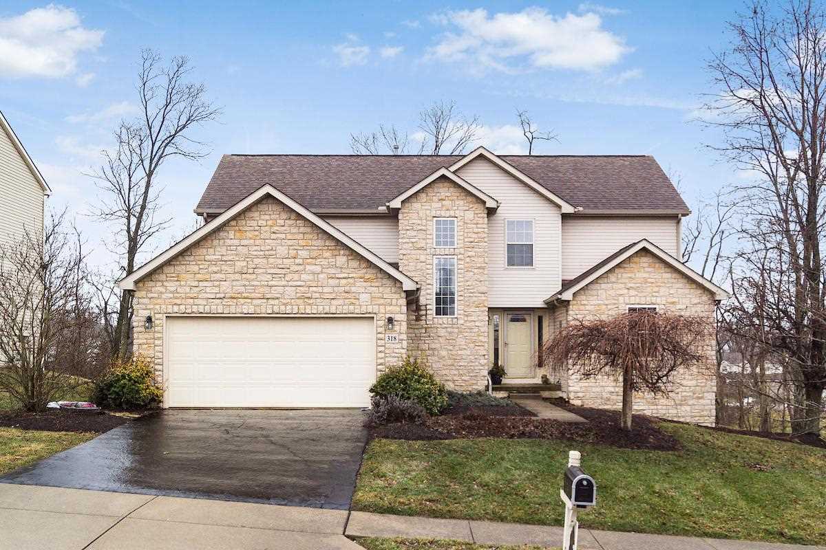 318 Weatherburn Drive Pataskala, OH 43062 | MLS 219003377 Photo 1