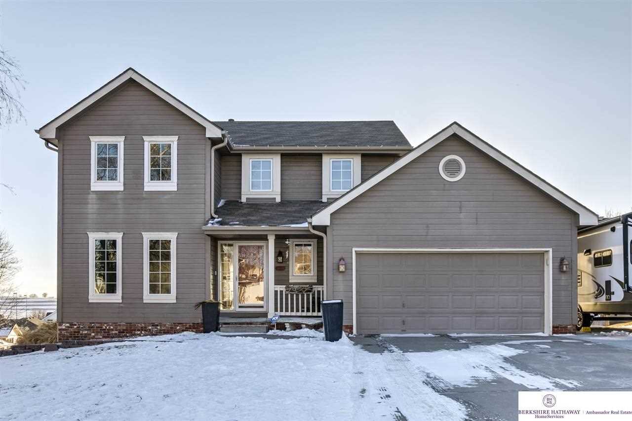 16011 Lindenwood Circle Bennington, NE 68007 | MLS 21901911 Photo 1