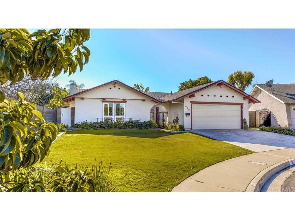 983 Hartford Way Costa Mesa, CA 92626 | MLS OC19028504 Photo 1