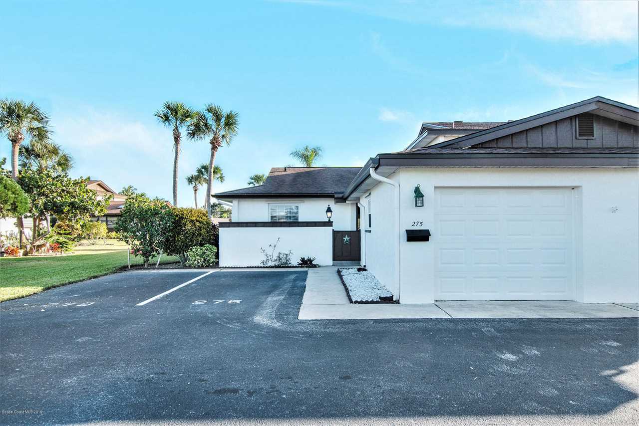 275 Kingsway Satellite Beach, FL 32937 | MLS 836376 Photo 1
