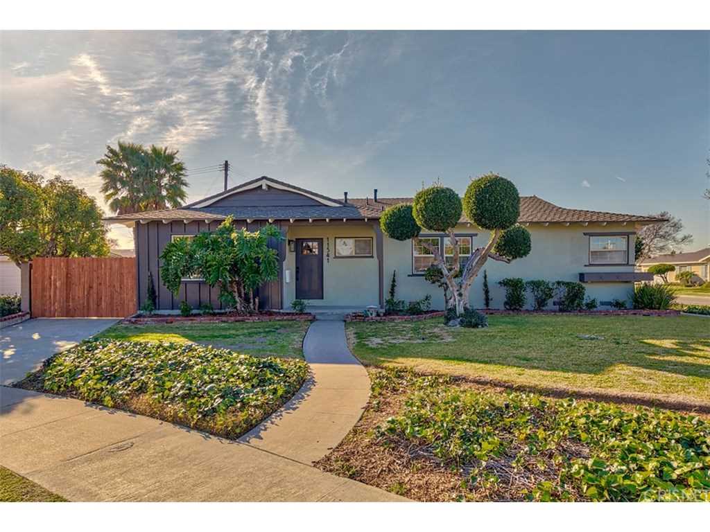 11541 Hanna Circle Garden Grove, CA 92840 | MLS SR19028330 Photo 1