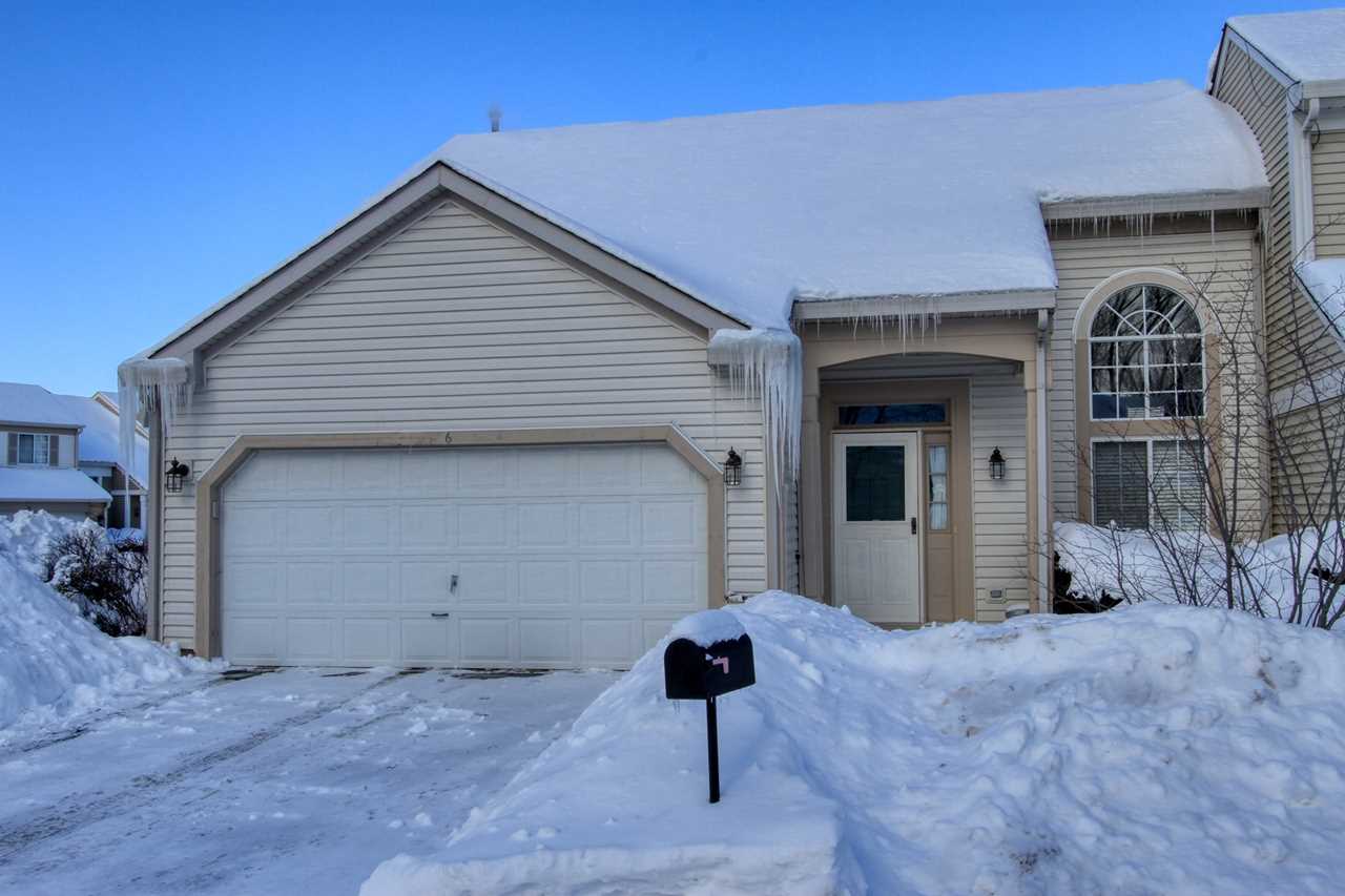 6 Larkspur Ct Lake In The Hills, IL 60156 | MLS 10269910 Photo 1