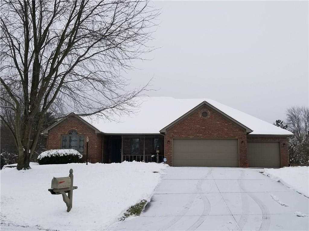 7147 Fox Hollow Court Brownsburg, IN 46112 | MLS 21614879 Photo 1