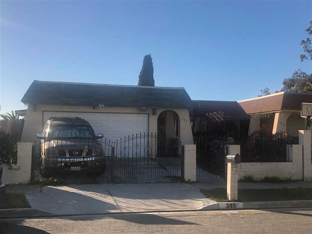 395 Calle Mariposa Oceanside, CA 92057 | MLS 190008222 Photo 1