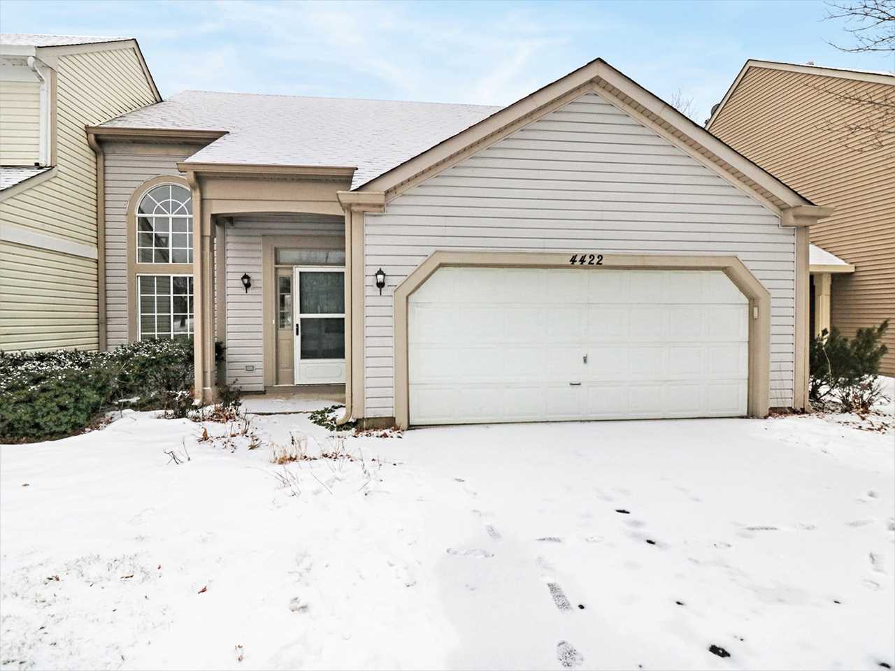 4422 Larkspur Ln Lake In The Hills, IL 60156 | MLS 10268725 Photo 1
