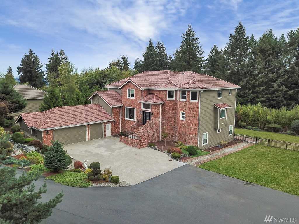 13704 149th St E Puyallup, WA 98374 | MLS ® 1408439 Photo 1