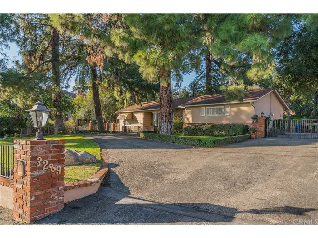 3289 Fairpoint Street, Pasadena, CA 91107 | MLS #CV19017570 Photo 1