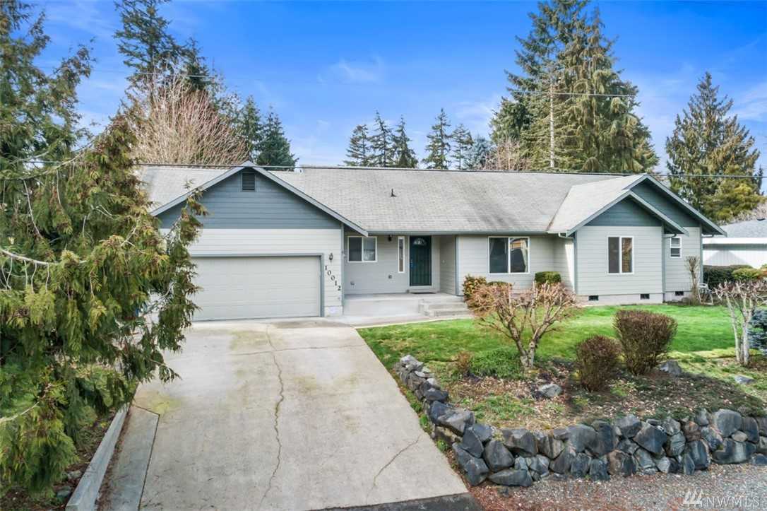 10012 75th Ave E Puyallup, WA 98373 | MLS ® 1410110 Photo 1