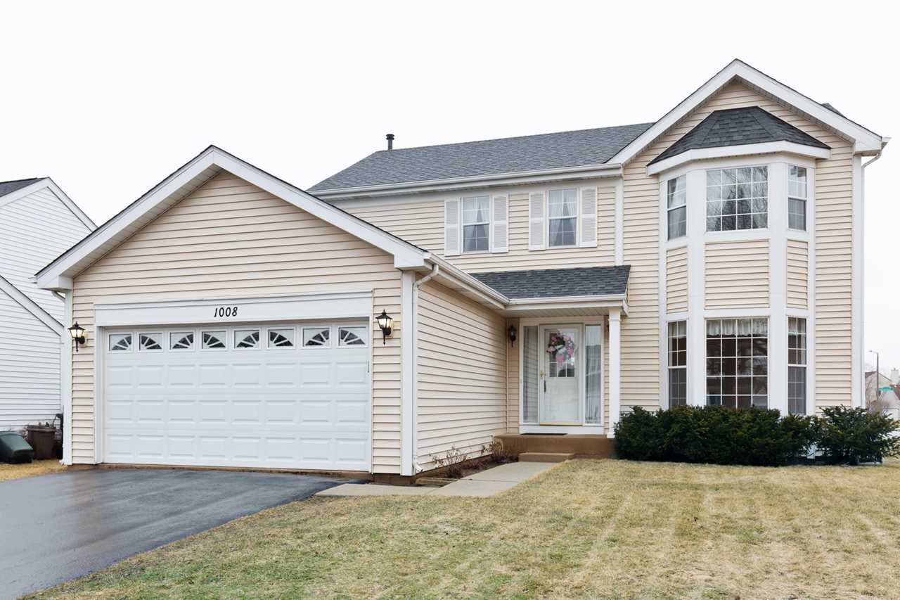 1008 W Stone Creek Circle Crystal Lake, IL 60014 | MLS 10307461 Photo 1