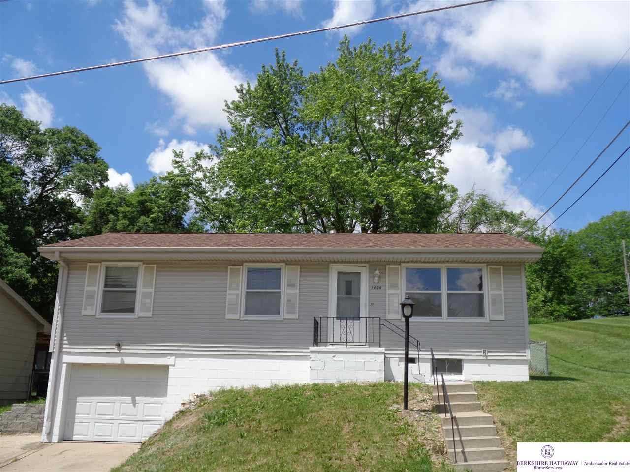 1404 S 10th St Plattsmouth, NE 68048 | MLS 21903545 Photo 1