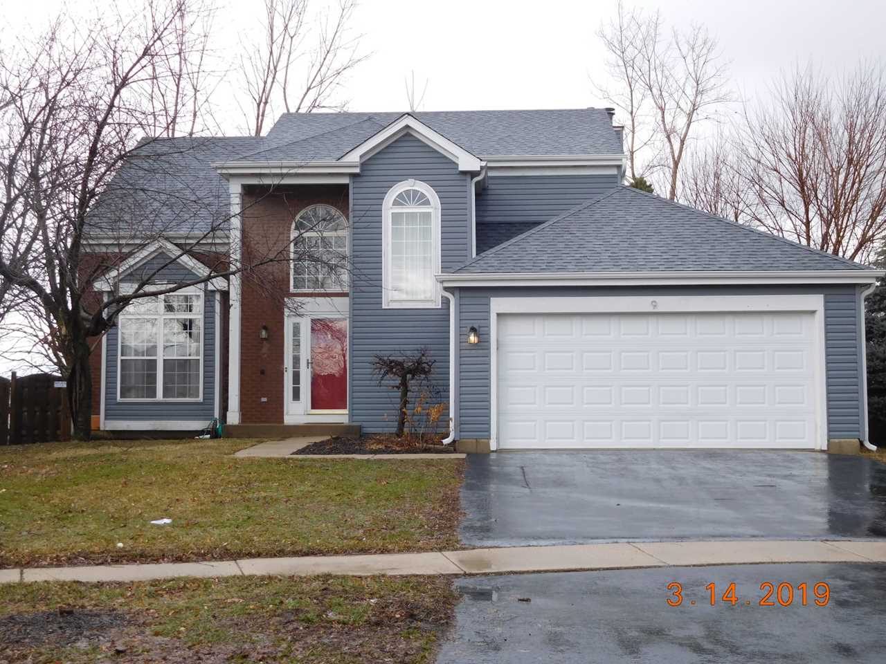 9 Kurt Ct Lake In The Hills, IL 60156 | MLS 10307171 Photo 1