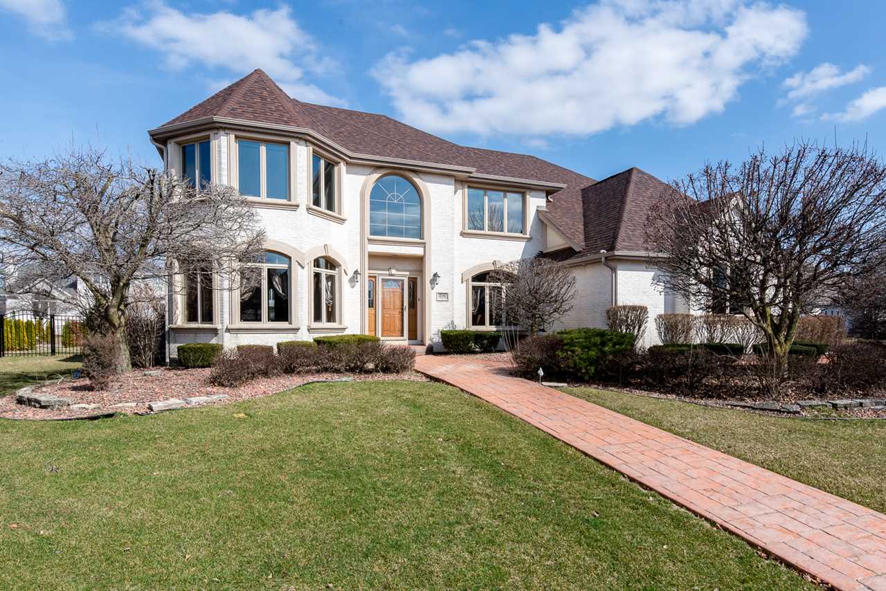 17141 Kerry Ave Orland Park, IL 60467 | MLS 10308775 Photo 1