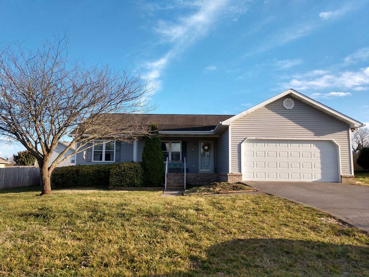 1725 Rivergate Dr Sevierville TN 37862 in Rivergate Phase 2 | MLS 1068958 - GreatLifeRE.com Photo 1