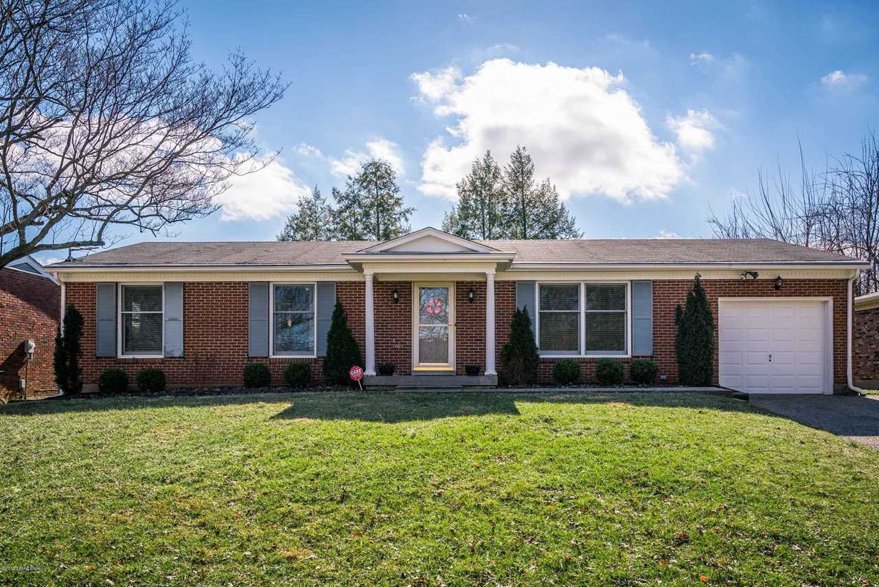 10708 Shelbyville Rd Louisville, KY 40243 | MLS 1524467 Photo 1