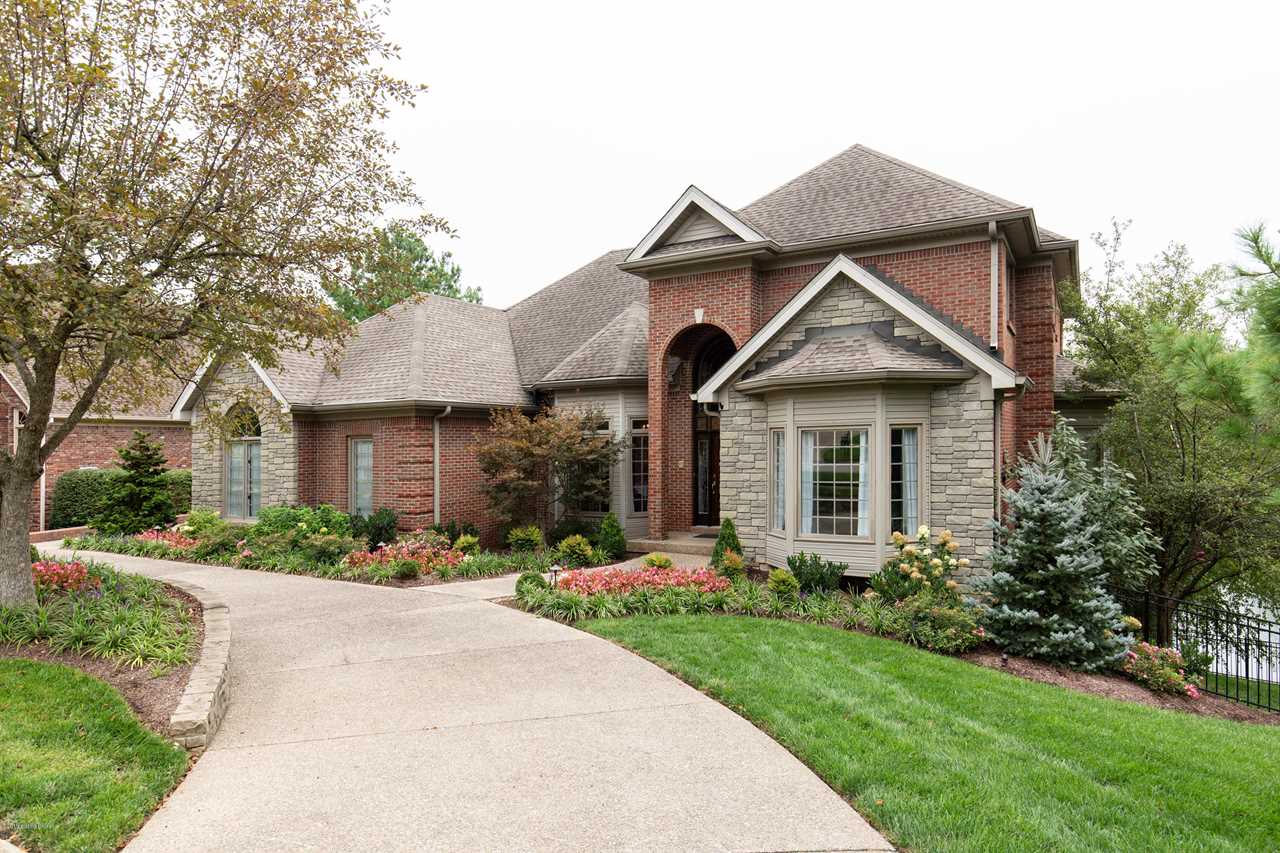 14906 Forest Oaks Dr Louisville, KY 40245 | MLS 1524346 Photo 1