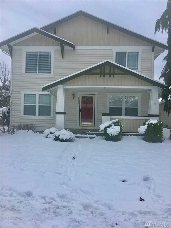 1872 Palisade Blvd Dupont, WA 98327 | MLS ® 1409955 Photo 1