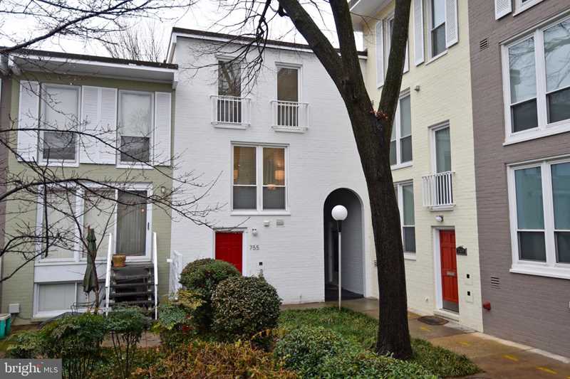 755 Delaware Ave SW #181 Washington, DC 20024 | MLS ® DCDC380362 Photo 1