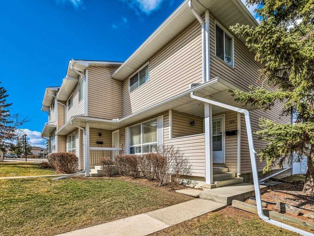 109 Woodsman Lane SWCalgary Real EstateWoodbine Homes for SaleC4237259