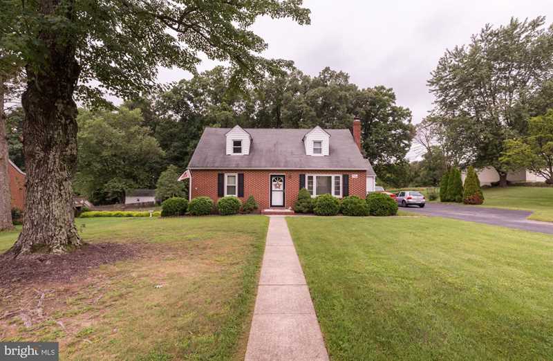 7664 Gum Spring Rd Baltimore, MD 21237 | MLS ® MDBC431504 Photo 1