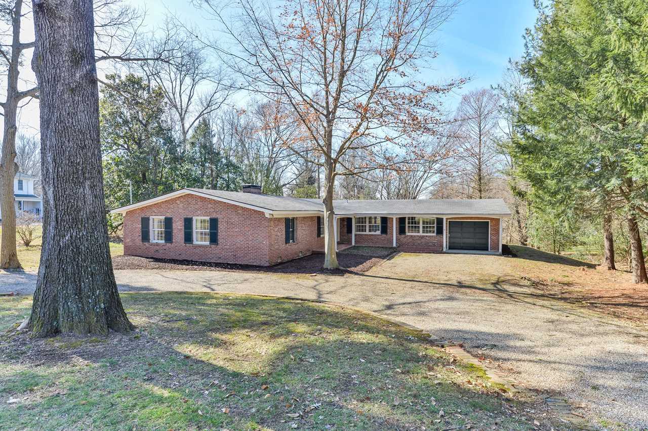 11 River Hill Rd Louisville, KY 40207 | MLS 1529091 Photo 1