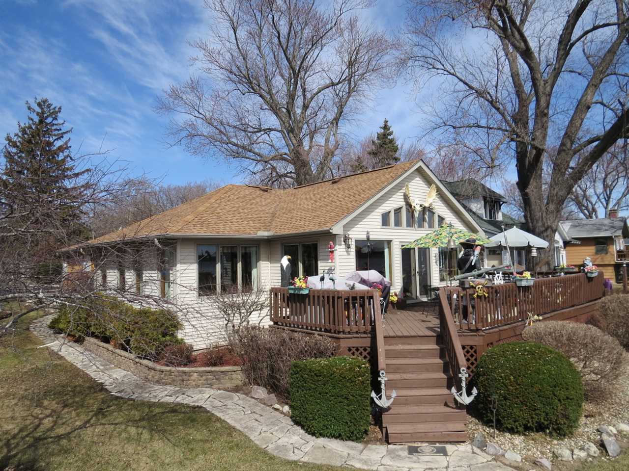 38423 N Drexel Blvd Antioch, IL 60002 | MLS 10307032 Photo 1