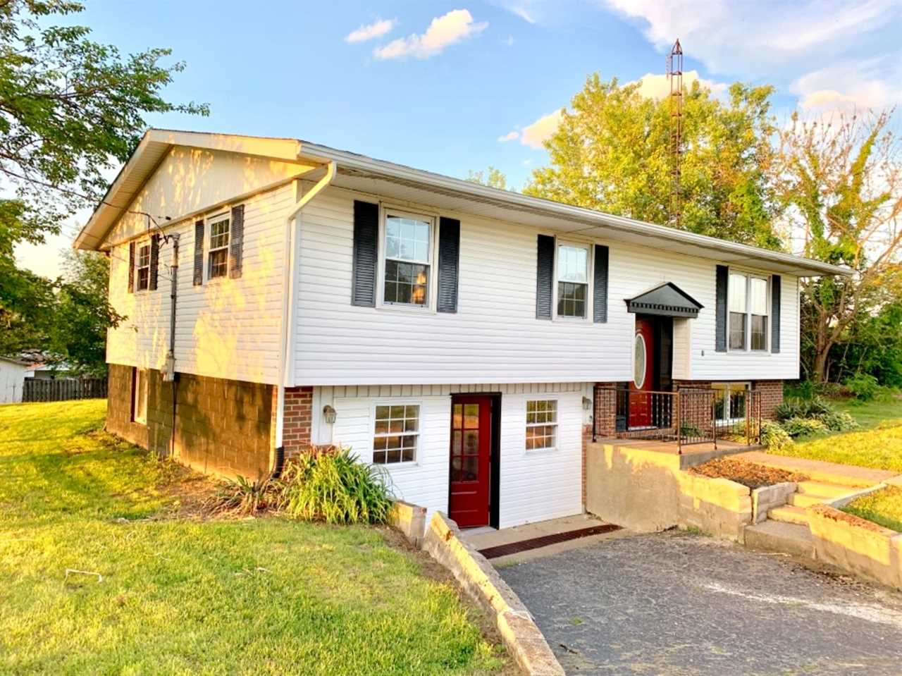 1926 Ewing Road Ewing, KY 41039 MLS 1910948