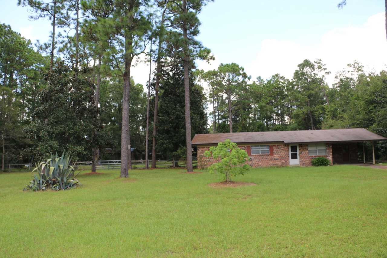 90 Jones Drive Freeport, FL 32439 | MLS 835379 Photo 1