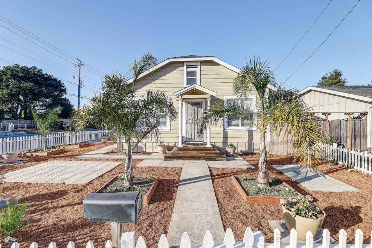 2211 Capitola Rd,SANTA CRUZ,CA,homes for sale in SANTA CRUZ