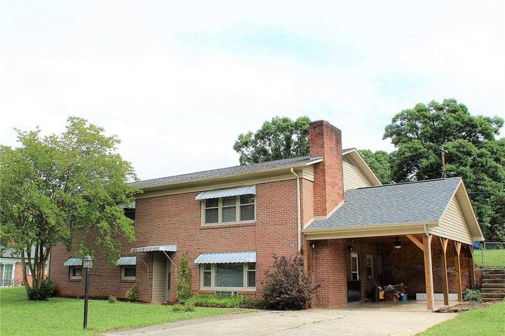 3575 Redcliff Way Lenoir Nc 28645 Mls 3518342 Hendrix Properties