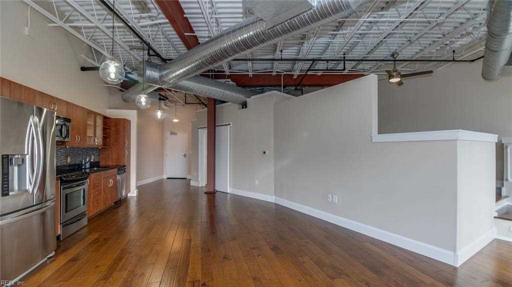 home for sale in Studio 56 Town Center Virginia Beach VA 23462 MLS