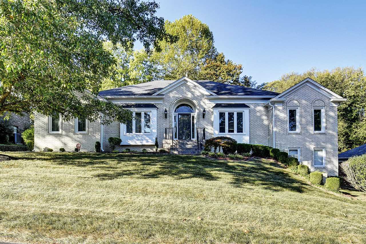 2404 Phoenix Hill Dr Louisville KY 40207 MLS1545042