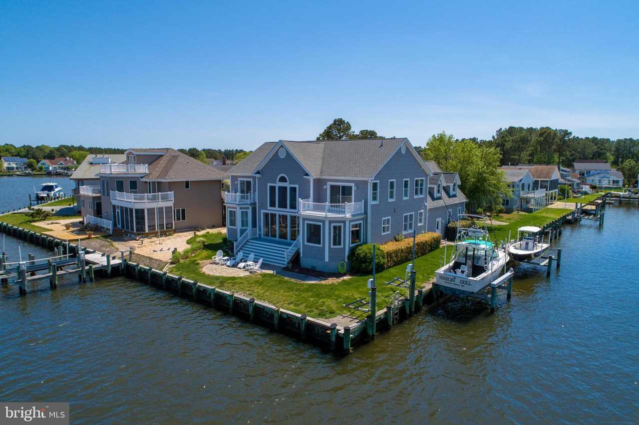 4 Clubhouse Dr Ocean Pines MD is a home for sale BEACHLIFE