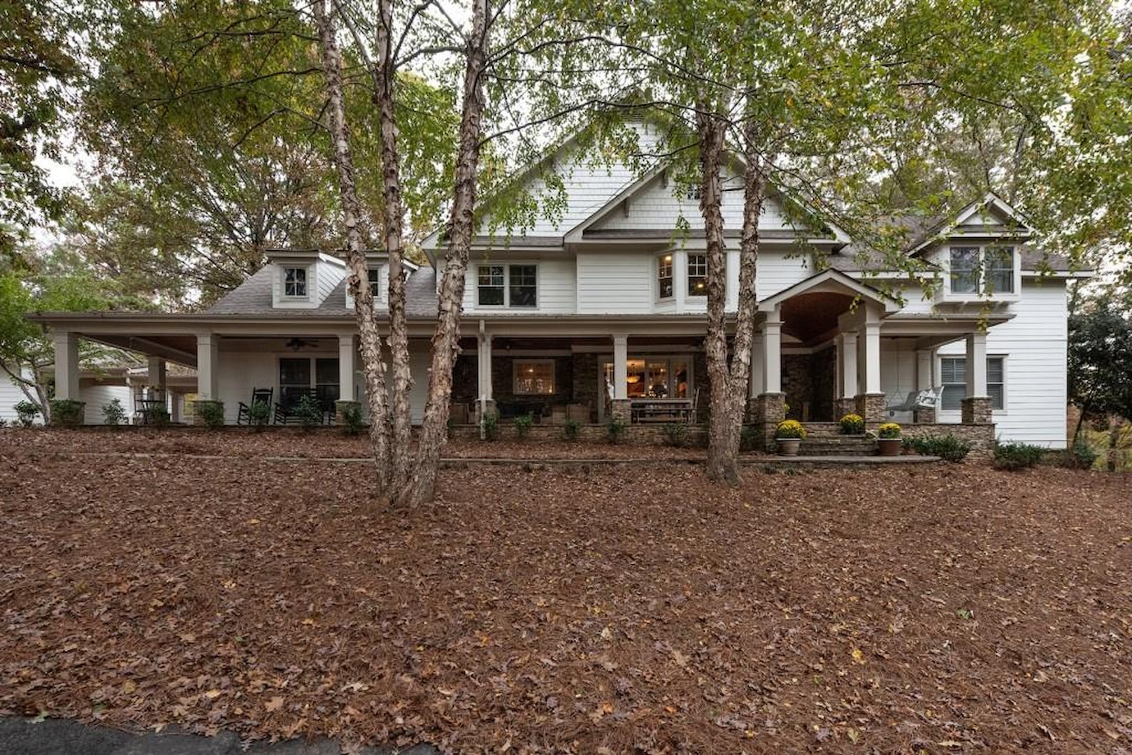 818 Arnold Mill Road in Woodstock, GA 30188 MLS6751439