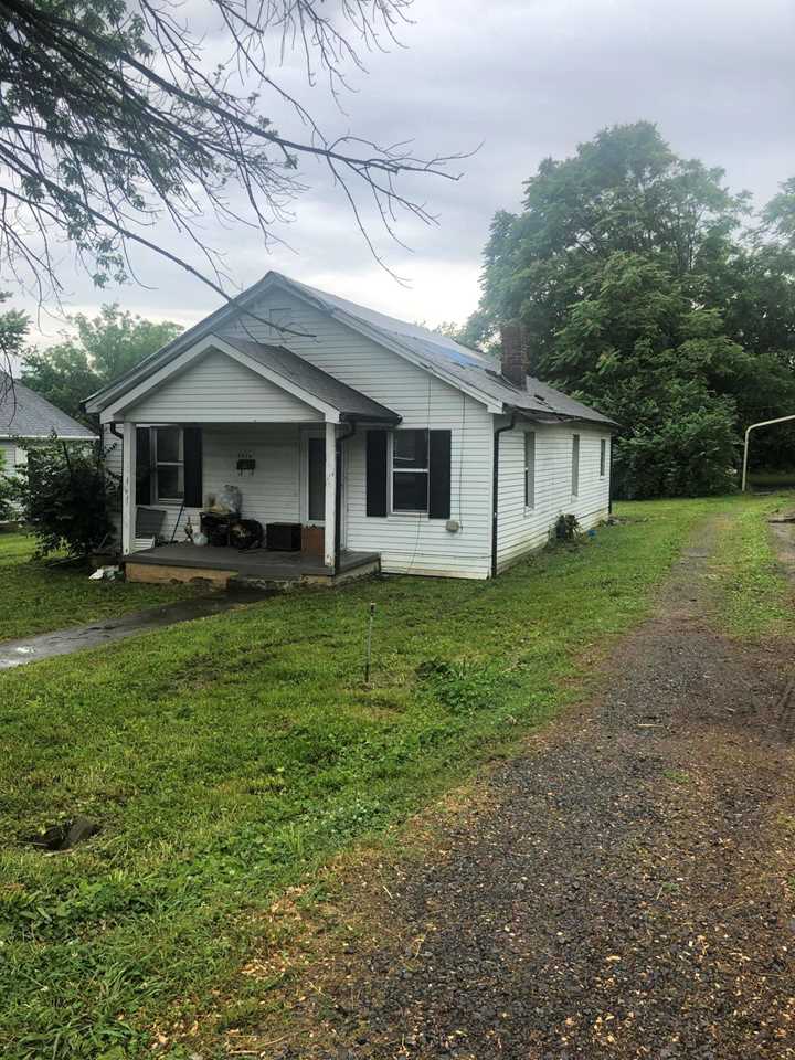 1516 Irwin Ave Maryville, TN 37804 | MLS 1122868