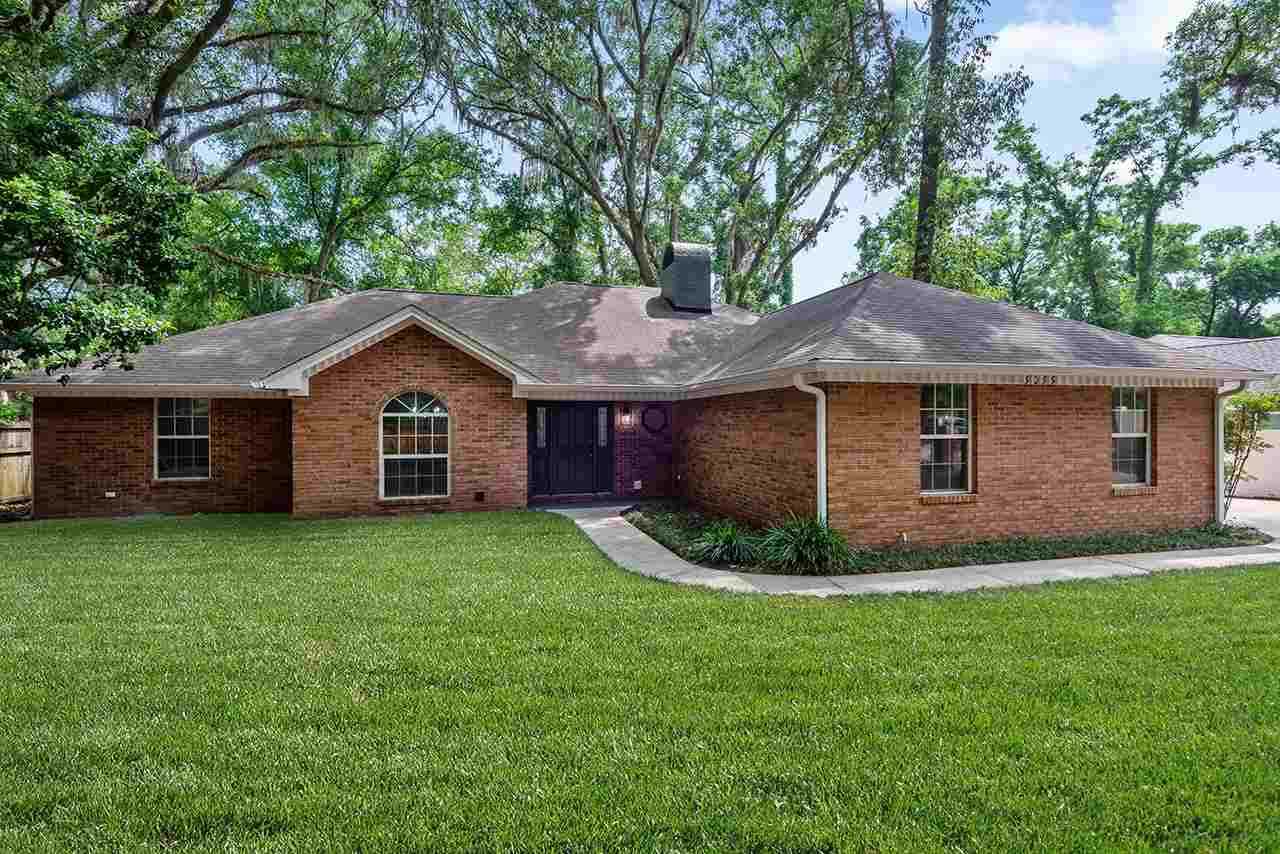 5085 Old Bainbridge Rd Tallahassee, FL 32303 in Majestic Oaks
