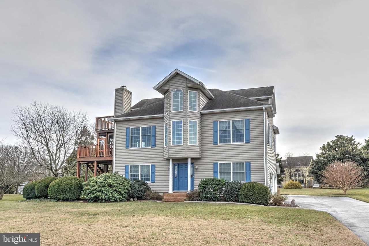 45 E Glade Circle Rehoboth Beach DE is a home for sale BEACHLIFE