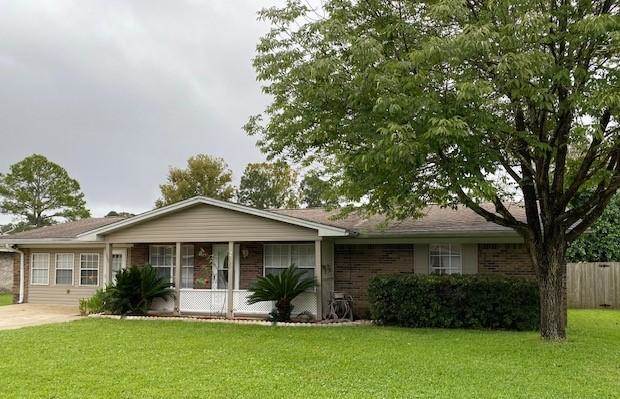 1002 Coral Drive Niceville, FL 32578 | MLS 856151 Photo 1